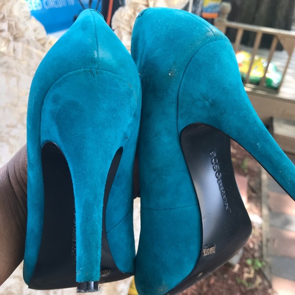 Shoes - Picture 4 of 8